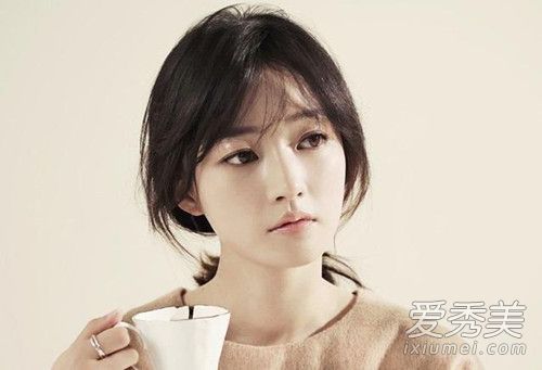 Cục trưởng Okviphoatdong88 vô tuyến điện Đoàn Quang Hoan, Ủy viên Ủy ban Thể lệ Thông tin vô tuyến (RRB) thuộc ITU trả lời phỏng vấn. (Ảnh: Tố Uyên-Hoàng Long/Vietnam+)