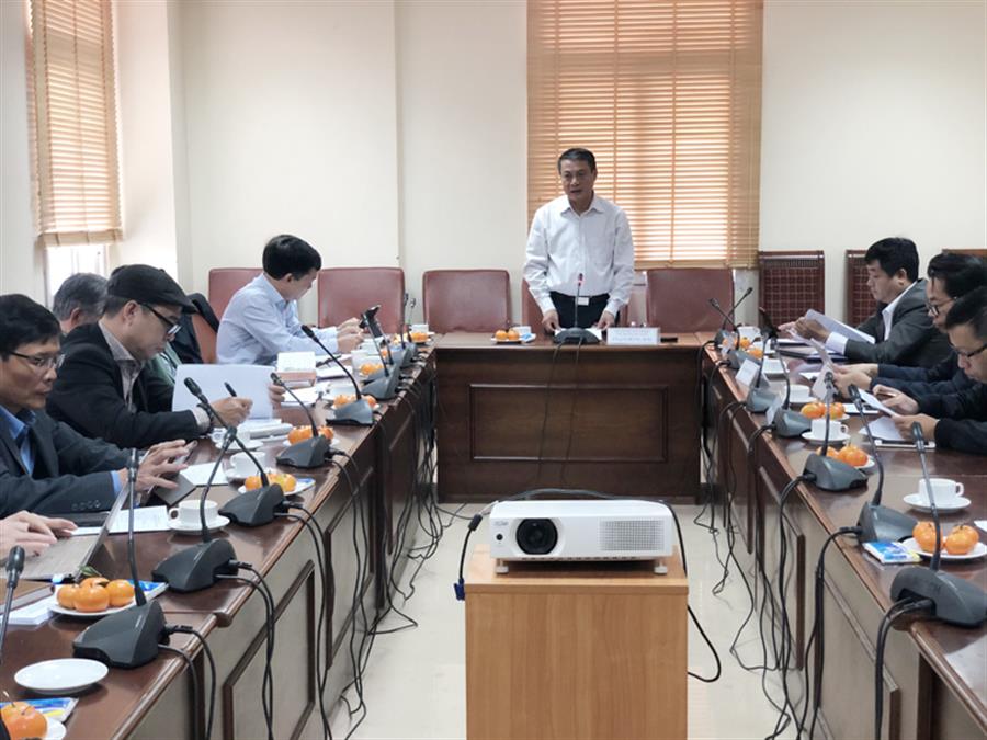 Thứ trưởng Bộ TT&TT Phạm Hồng Hải - Phó Trưởng Ban Chỉ đạo số hóa truyền hình Việt Nam phát biểu chỉ đạo tại phiên họp