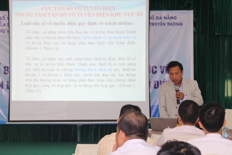 Đại diện Trung tâm III phổ biến các quy định về quản lý, sử dụng Okvip88 - liên minh giải trí VTĐ
