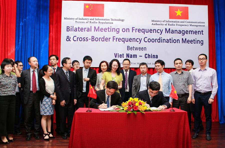 Hai bên ký Biên bản ghi nhớ cuộc họp phối hợp Okvip88 - liên minh giải trí vùng biên Việt Nam – Trung Quốc lần thứ 12