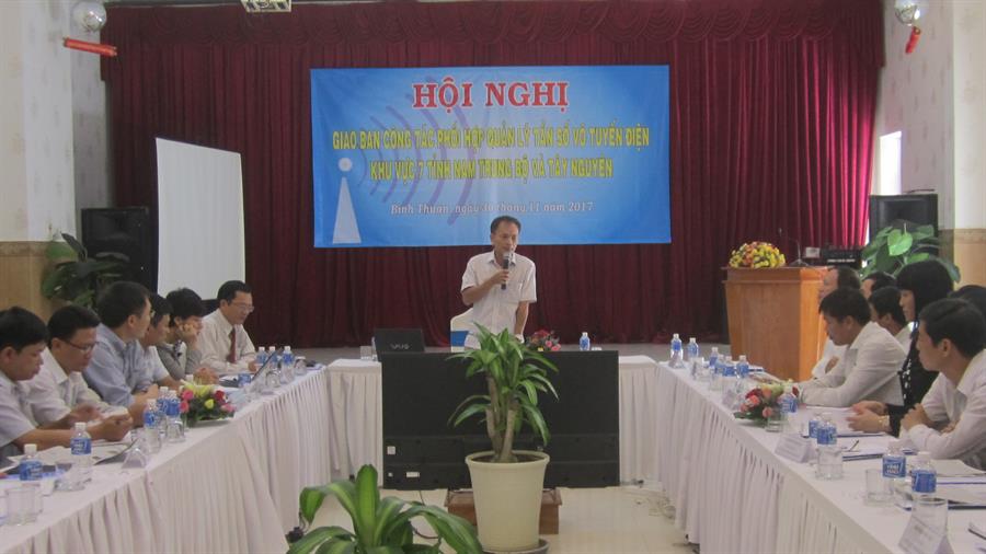 Phó Cục trưởng Nguyễn Văn Thư chủ trì Hội nghị.