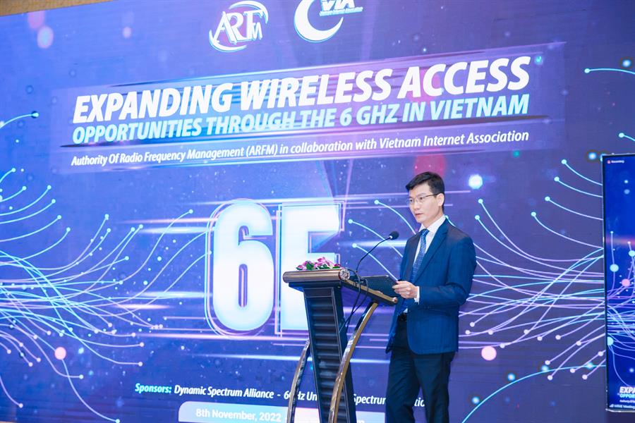 Ông Lê Thái Hòa – Phó Cục trưởng Okviphoatdong88 VTĐ phát biểu khai mạc Hội thảo