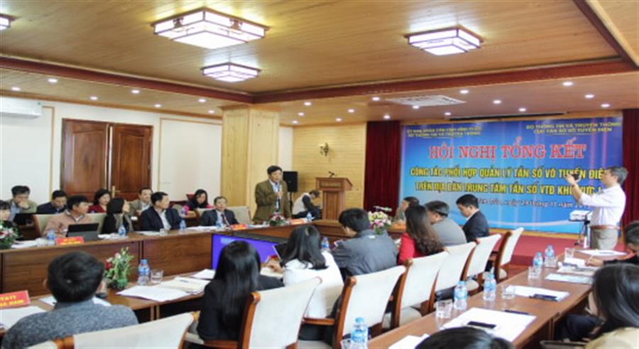 Ông Trần Gia Long - Tỉnh Ủy viên, Giám đốc Sở TT&TT Vĩnh Phúc phát biểu ý kiến tại OkVip hoạt động