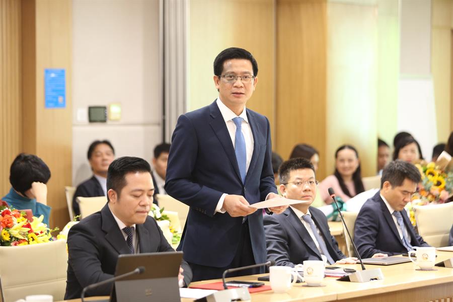 Ông Lê Văn Tuấn phát biểu tại OkVip hoạt động