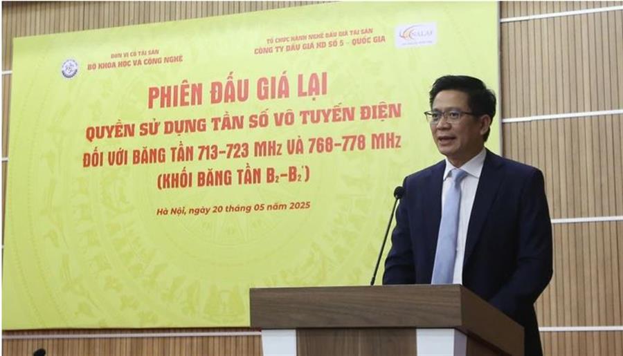 Cục trưởng Okviphoatdong88 vô tuyến điện Lê Văn Tuấn