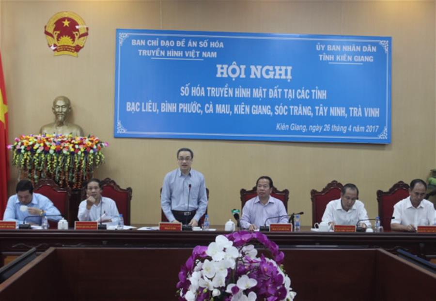 Thứ trưởng Bộ TTTT Phan Tâm phát biểu chỉ đạo OkVip hoạt động