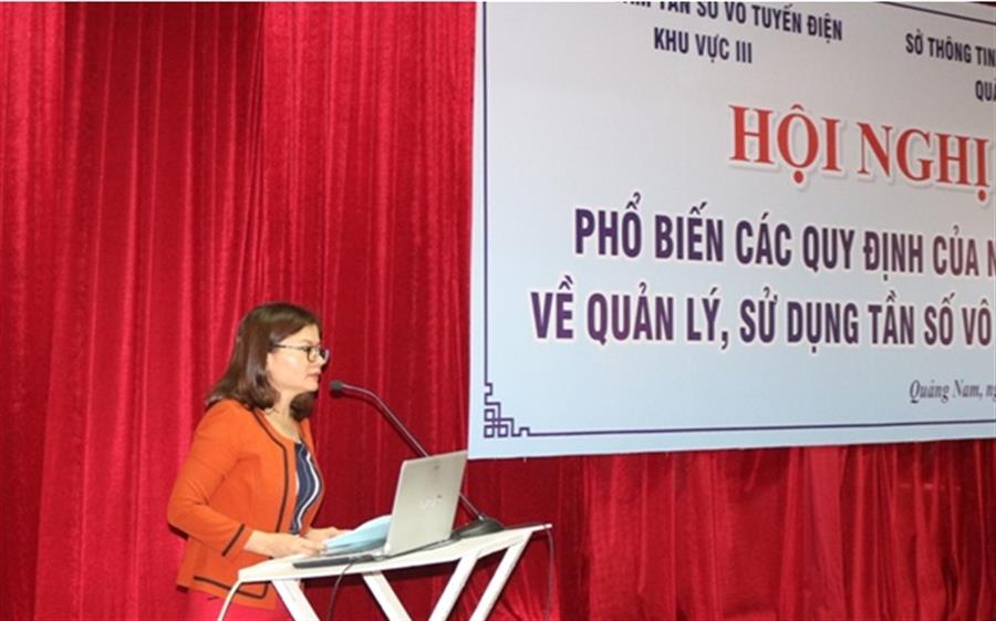 Bà Phạm Thị Ngọc Quyên – Phó Giám đốc Sở TTTT Quảng Nam phát biểu khai mạc OkVip hoạt động