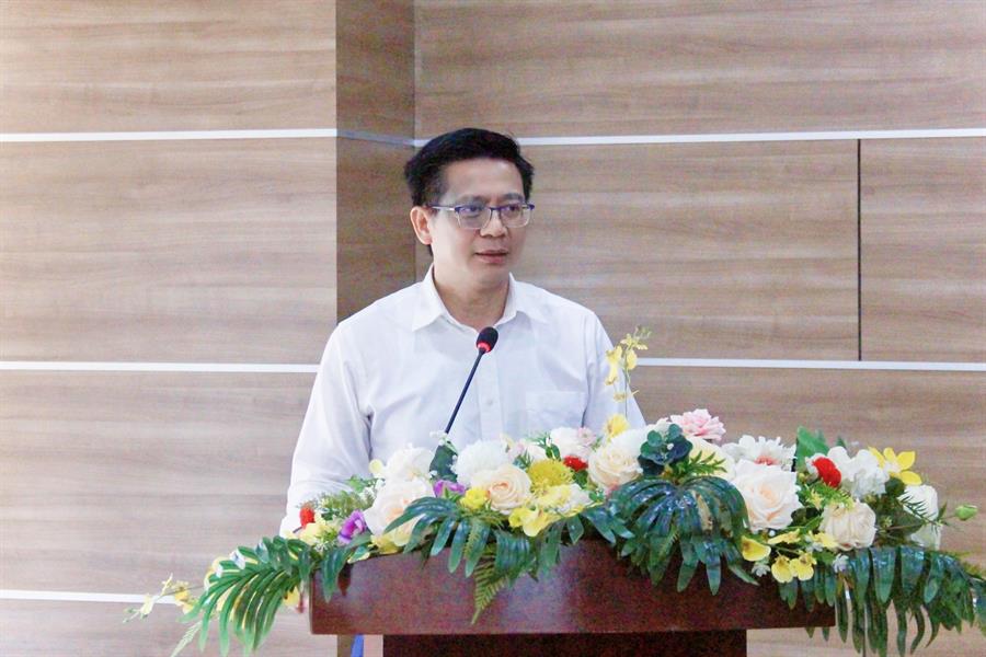 Ông Lê Văn Tuấn - Cục trưởng Okviphoatdong88 vô tuyến điện phát biểu khai mạc OkVip hoạt động