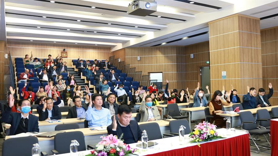 Các đại biểu thông qua Okvip - hôm nay 1 tỷ ngày mai 1000 tỷ OkVip hoạt động CCVC năm 2021