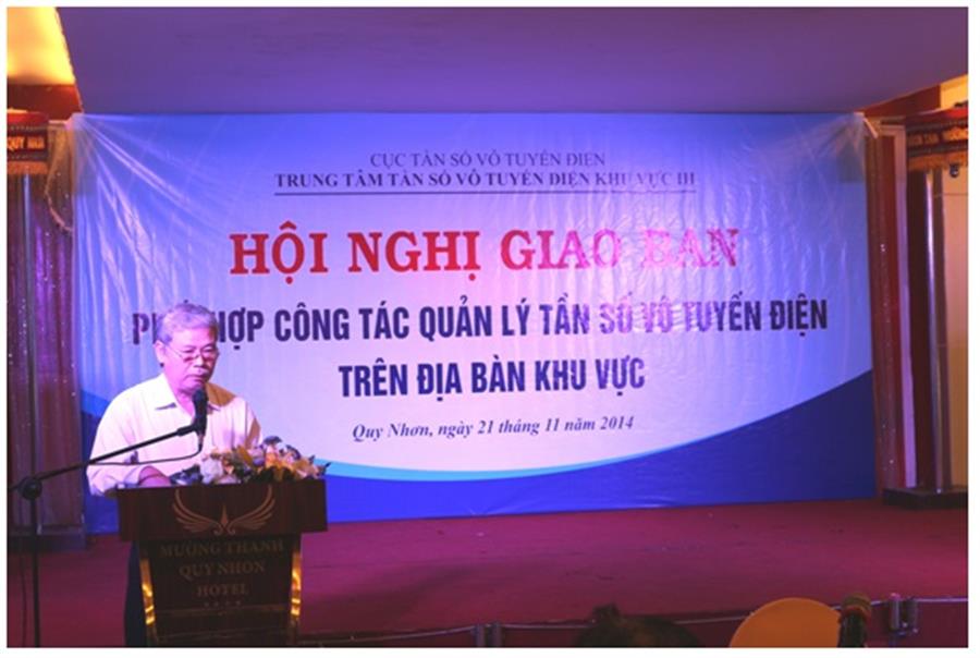 Ông Đào Duy Phúc - Giám đốc Trung tâm III trình bày Báo cáo tại OkVip hoạt động