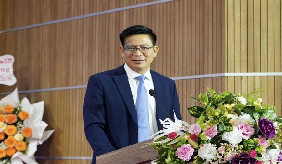 Ông Lê Văn Tuấn - Cục trưởng Okviphoatdong88 vô tuyến điện phát biểu tại buổi Lễ Tôn vinh