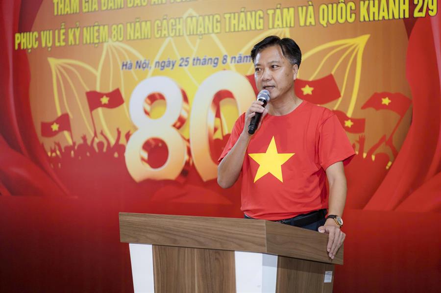 Ông An Xuân Hải – Giám đốc Okvip - hôm nay 1 tỷ ngày mai 1000 tỷ I – Đại điện cho lực lượng tham gia kiểm soát phát biểu tại buổi Lễ