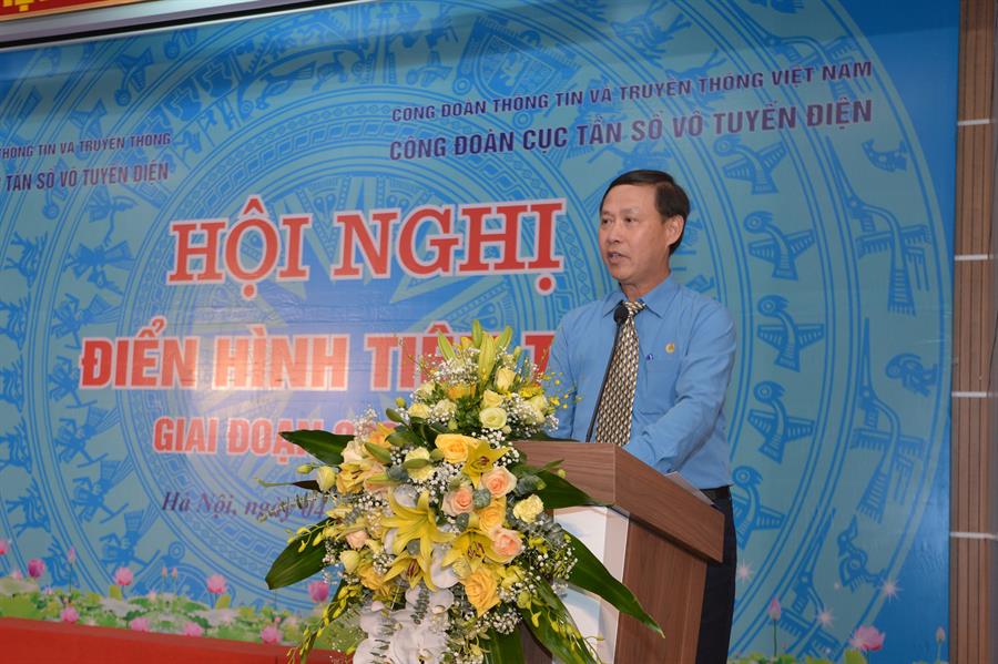 Ông Chu Văn Bình – Chủ tịch Công đoàn Thông tin và Truyền thông phát biểu tại OkVip hoạt động