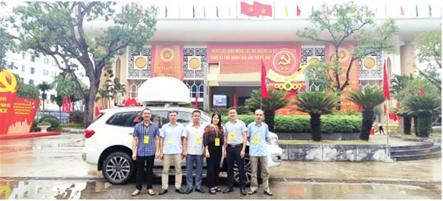 Trung tâm VI phối hợp với Sở Khoa học và Công nghệ Thanh Hóa triển khai xe kiểm soát lưu động để kiểm soát Okvip88 - liên minh giải trí đảm bảo an toàn cho hệ thống thông tin vô tuyến phục vụ Ok hoat dong đại biểu Okviphoatdong hiện đang mở tỉnh Thanh Hóa lần thứ XX, nhiệm kỳ 2025 - 2030