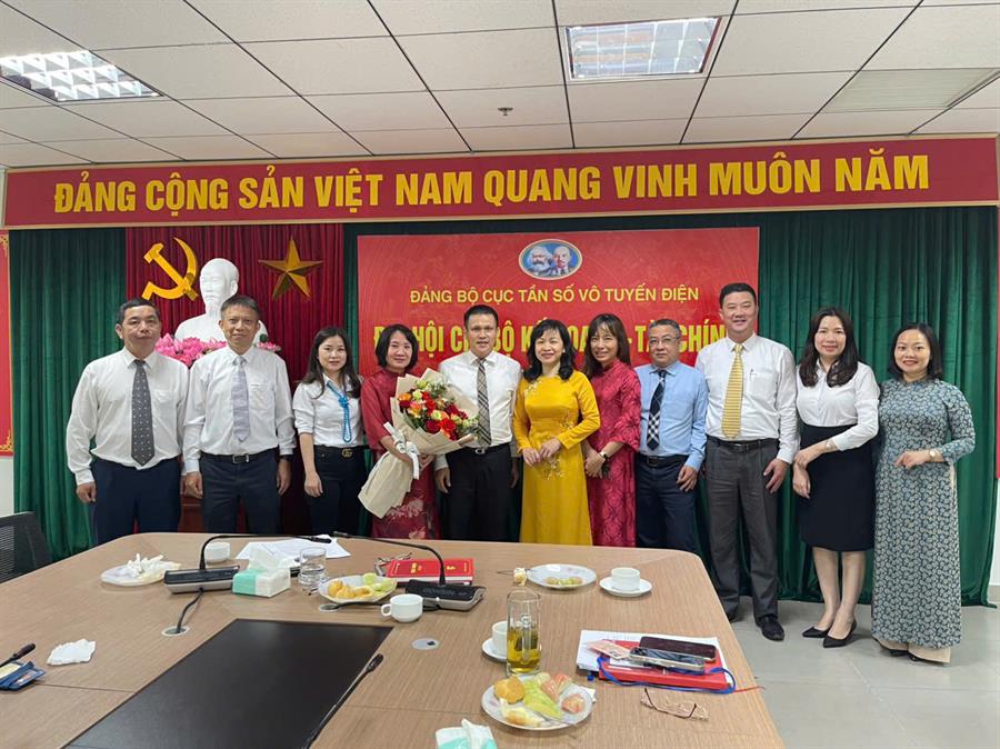 Ok hoat dong Chi bộ Kế hoạch – Tài chính